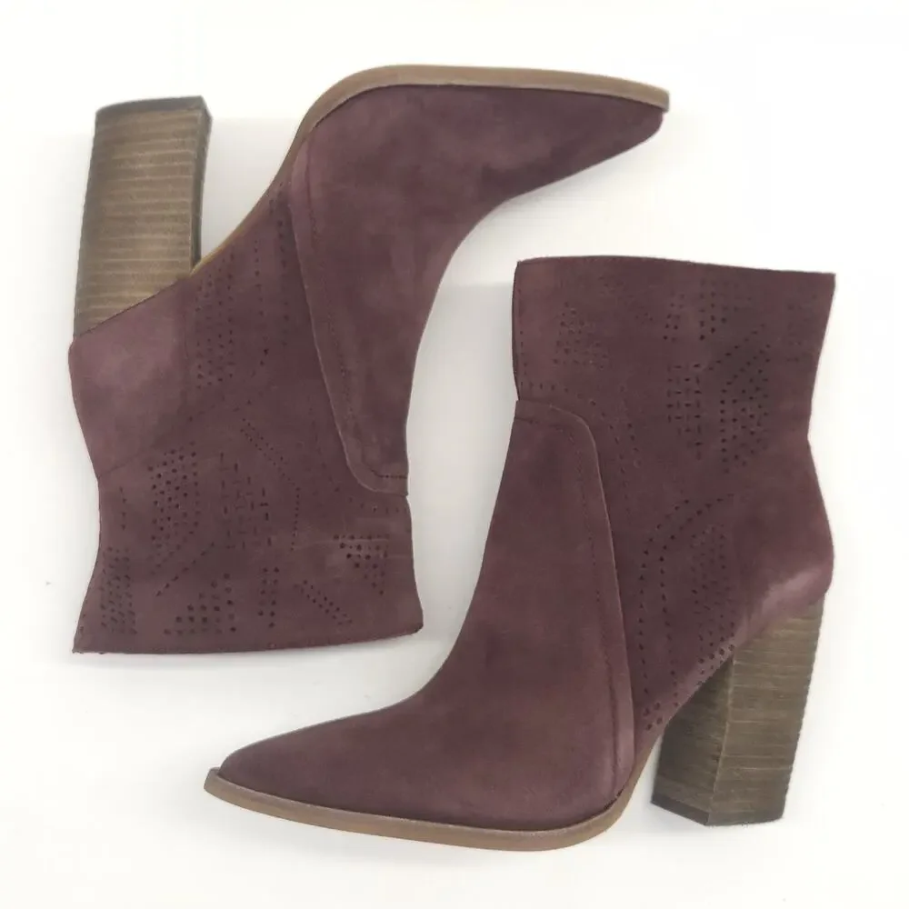 Vince Camuto Ankle Bootie 7.5 Block Heel Burgundy Suede Boho Winter Work 3.5